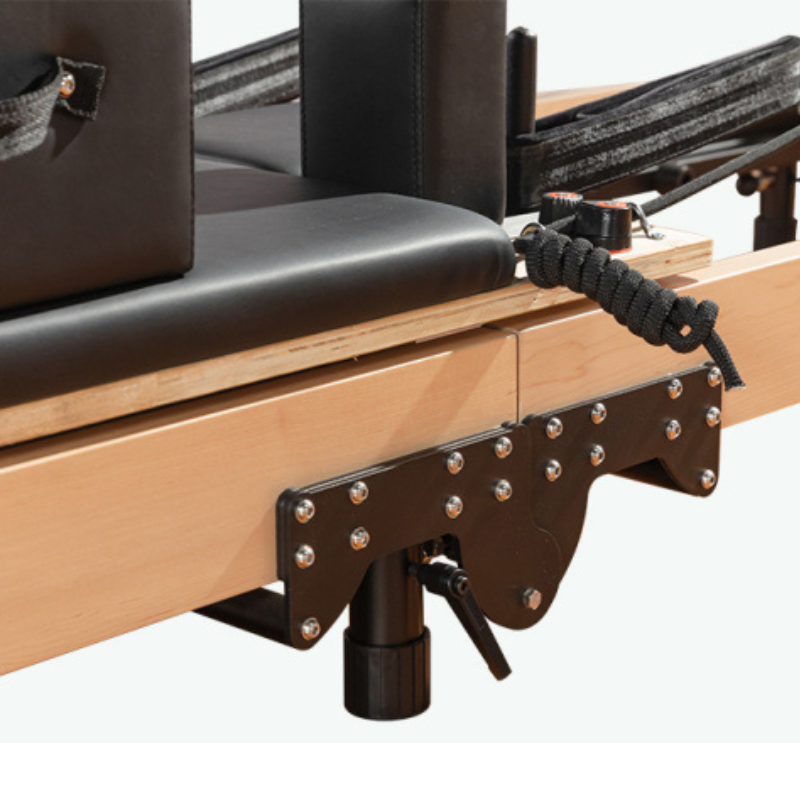 Prémiový reformátor Maple Pilates - Nastavitelný design výšky nohy